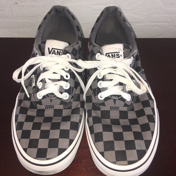 vans tennis shoes mens